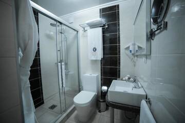 Стандартный двухместный номер с 2 отдельными кроватями в Отеле Onyx Hotel Bishkek